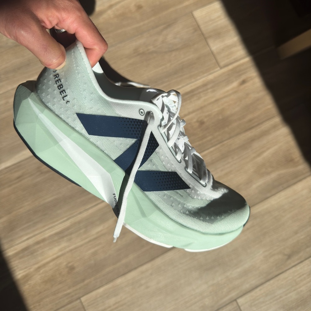New Balance Fuel Cell Rebel V4 - 11.0